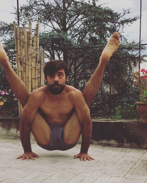 58 Likes, 6 Comments - Aaron Cousins (@yogiaaron) on Instagram: “SOULS JOURNEY  In the beginning the soul (Atma) had no impressions of its own consciousness, and…” Gesture Poses, Male Yoga, Yoga Poses For Men, Man Anatomy, Souls Journey, Poses Reference, Yoga For Men, In The Beginning, Hot Yoga