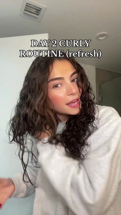 Day Two Curly Hair Refresh, Next Day Curly Hair Refresh, Ashley Lamarca Curly Hair, Curl Refresh Routine, Refresh Curls Next Day, Curly Hair Refresh, Ashley Lamarca, Refresh Curls, Hair Refresh