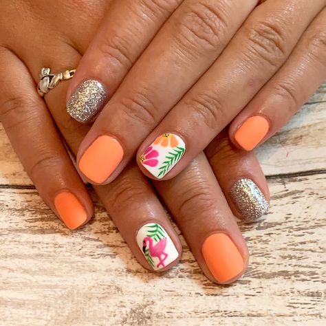 Cute Acrylic Nails For Hawaii, Florida Vacation Nail Designs, Tropical Gel Nails Ideas, Luau Nail Ideas, Disney Hawaii Nails, Tropical Themed Nails, Island Inspired Nails, Tropical Gel Nail Designs, Hawaiian Inspired Nails