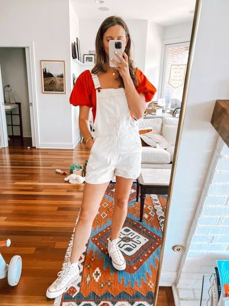 White Overalls Outfit Shorts, White Overalls Outfit, Overalls Outfit Short, White Overalls, Outfit Shorts, Overalls Outfit, Outfit Styling, Short Overalls, Golden Girl