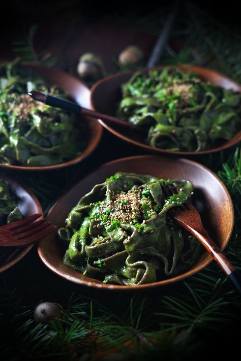 Woodland Acorn Pasta with Fir and Miso Pesto — The Wondersmith Foraging Recipes, Gluten Free Noodles, Foraged Food, Green Sauce, Gluten Free Pasta, Wild Food, Aesthetic Food, Food Inspiration, Pesto