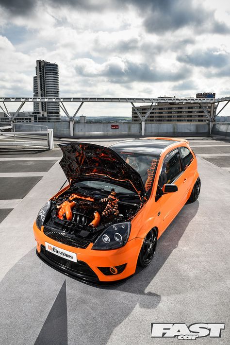 Ford Fiesta St Mk6, Ford Fiesta Modified, Ford Fiesta St, Montero Sport, Air Tanks, River Plate, Car Ideas, Air Ride, Super Car