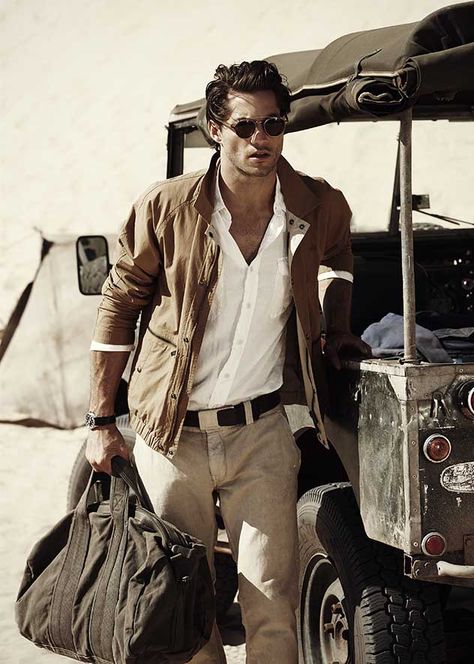 Safari chic... Moda Safari, Safari Outfit, Safari Outfits, Safari Chic, Adventure Outfit, Rugged Style, Burberry Brit, Safari Style, Cool Outfits For Men