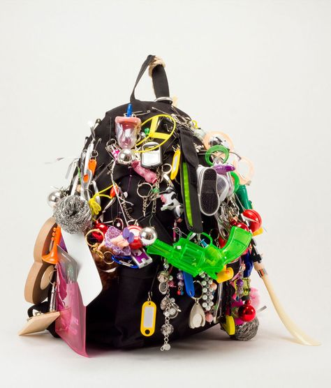 Maximalist Backpack, Artist Backpack, Backpack Jewelry, Backpack Decoration, Stuff And Thangs, Aids Hiv, J Fashion, Harajuku Fashion, We Wear