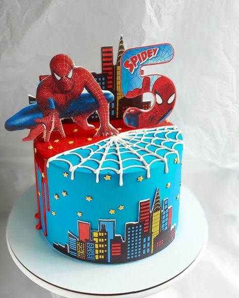 Spider Man Theme Cake Design, Spiderman Cake Designs For Kids, Character Cakes For Boys, Avenger Theme Cake, Kids Cakes For Boys, Spider Man Cake Design, Cartoon Cakes For Kids, Dort Spiderman, Theme Cakes For Kids