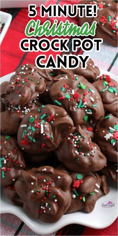 Candy For Christmas, Crock Pot Candy, Christmas Crock, Crockpot Christmas, Crockpot Candy, Peanut Clusters, Peanut Candy, Chocolate Covered Peanuts, Peanut Recipes