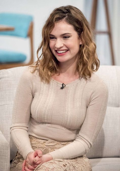 Lily James Pride And Prejudice And Zombies, Lace Pencil Skirt, Lily James, Lily Collins, Photo Archive, New Yorker, Online Photo, Celebrities Female, Amazing Women