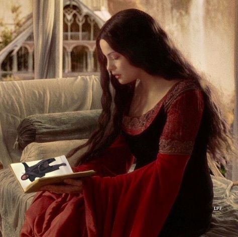 The Return Of The King, Liv Tyler, Blood Red, The Rings, Lord Of The Rings, Reading, Red