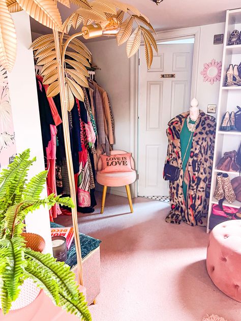 The dressing room part of my bedroom with my new cushion from Rockett St George #dressingroom #pink #bedroom #bedroomideas #interiordesign #interiordesignideas #interiorstyling Colourful Dressing Room, Pink Dressing Room, Hotel Style Bedroom, Glam Bedroom, Rockett St George, Closet Room, Style Bedroom, Diy Closet, Bright Patterns