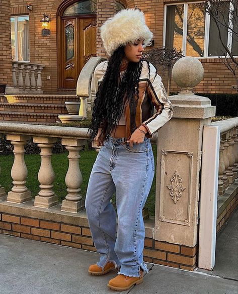 Women Timberland Boots Outfit, Outfit With Timberlands For Women, Outfit With Timberlands, Timberland Boots Outfit Winter, Outfits With Timberland Boots Women, Tims Outfits Woman, Timbs Outfits Women, Timberland Boots Women Outfit, Tims Outfits