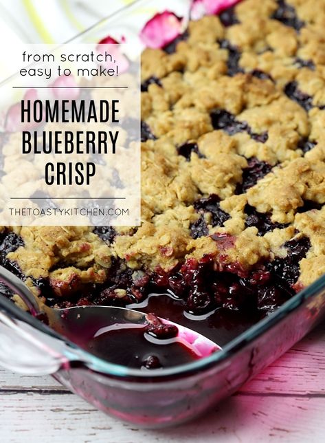 Homemade Oats, Large Muffins, Blueberry Crisp Recipe, Oat Crust, Baking Pan Sizes, Blueberry Cobbler Recipes, Blueberry Filling, Blueberry Crisp, Pie Crumble