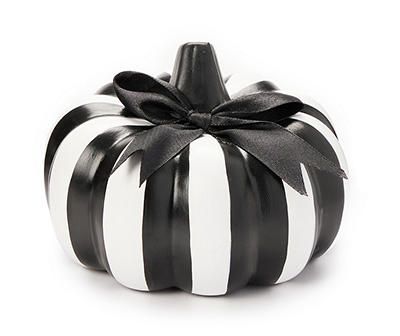 Fall Front Porch Decor Black And White, Black And White Pumpkin Decor, Black And White Table Decorations, Fall Urns, Black Pumpkins, Animated Halloween Props, Elegant Pumpkins, Candy Costumes, Beetlejuice Halloween