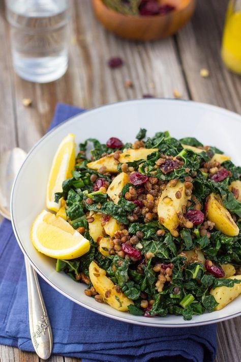 This Warm Lentil, Kale & Potato Salad with Lemon Dijon Dressing is so satisfying! Quinoa Italian, Lemon Dijon Dressing, Lentil Kale, Warm Kale Salad, Kale Potato, Salad Kale, Dijon Dressing, Easy Quinoa, Salad With Lemon