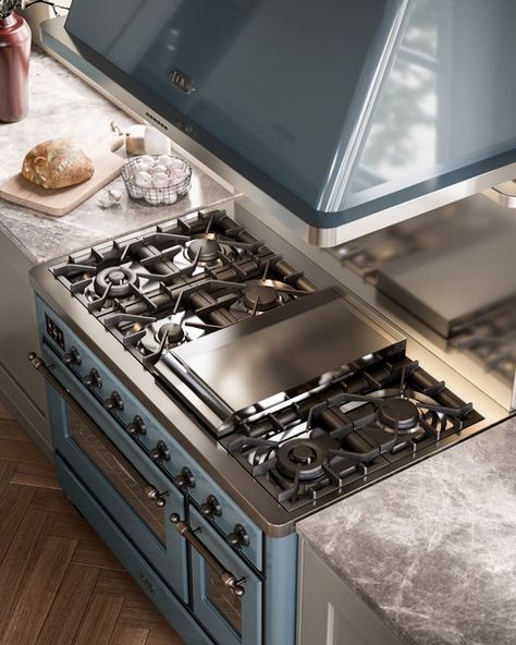 🎉 We are excited to announce that Town Appliance now carries ILVE @ilve_official, a renowned Italian brand known for its stylish and high-performance kitchen appliances! For over 50 years, ILVE has been a genuine specialist in cooking systems, combining innovation, elegance, and professional performance. From their iconic Panoramagic range cooker in the 1970s to the classic Majestic and Nostalgie series, ILVE appliances are designed to bring joy and satisfaction to every kitchen. Crafted wi... Range Cooker Kitchen, Ilve Majestic, Electric Ranges, Cooking Range, Kitchen Appliances Luxury, Shaker Style Kitchens, High End Kitchens, Built In Dishwasher, Kitchen Solutions