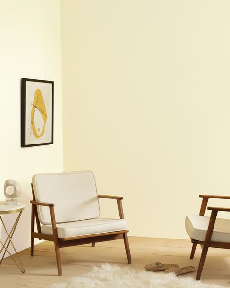 Sweet Cream CSP-935 | Benjamin Moore Benjamin Moore Yellow, Hawthorne Yellow, Exterior Wood Stain, Wood Stain Colors, Benjamin Moore Colors, Contemporary Cottage, Best Paint Colors, Contemporary Farmhouse, Yellow Painting