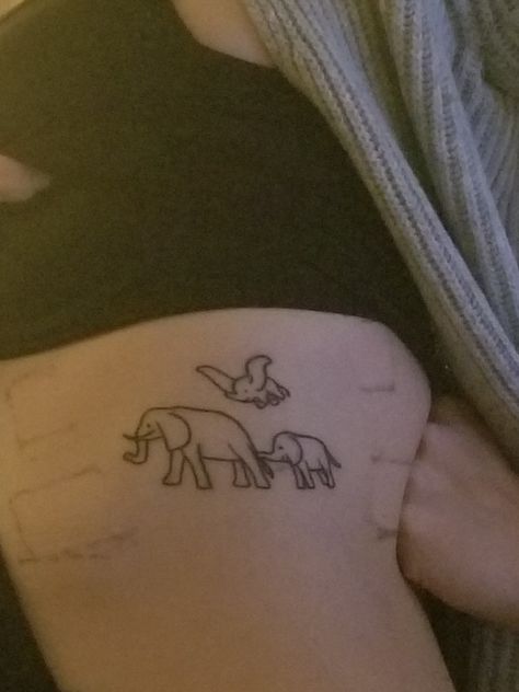 Mother And Baby Elephant Tattoo, Mother And Child Tattoo, Aunt Tattoo, Dumbo Tattoo, Child Tattoo, Baby Elephant Tattoo, Tattoo Mother, Dumbo Elephant, Mother And Baby Elephant