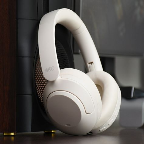 The reputation of QCY H4 in the market is quite good. In addition to supporting multi-scene noise canceling mode, it also has Hi-Res certification, 70 hours battery life and so on. The overall cost-performance is still good. Headphone Noise Cancelling, Bluetooth Device, Active Noise Cancellation, In Addition, Earmuffs, Noise Cancelling, Battery Life, Bag Storage, Vision Board