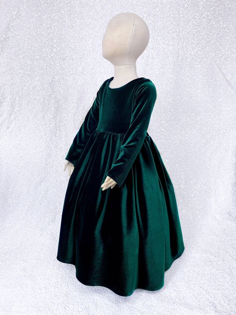 Stretch Velvet Dress, Party Photoshoot, Chic Holiday, Green Gown, Velvet Flowers, Graduation Photoshoot, Long Sleeve Gown, Wedding Flower Girl, Velvet Skirt