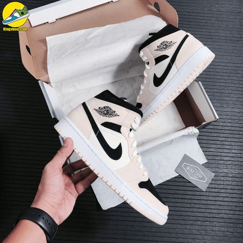 Air Jordan 1 Mid Barely Orange Check more at https://kingshooz.com/product/air-jordan-1-mid-barely-orange/ Jordan 1 Mid Barely Orange, Air Jordans Shoes, Nike Air Force 1 Custom, Jordans Shoes, Nike Air Jordan Shoes, Brand Sneakers, Unique Sneakers, Air Force 1 Custom, Shoes Nike Air