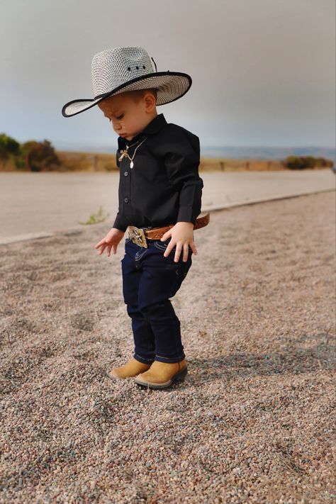 Toddler Cowboy Outfit, Country Baby Boy Outfits, Cowboy Outfits For Boys, Cowboy Baby Clothes, Western Baby Clothes, Baby Boy Cowboy, Country Baby Boy, Botas Western, Western Baby