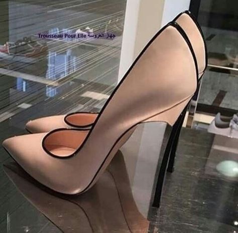 Weird Shoes, Elegant Shoes Heels, How To Walk, More Confidence, Fashion Shoes Heels, Shoes Heels Classy, Cute Shoes Heels, Heels Stilettos, Classy Shoes