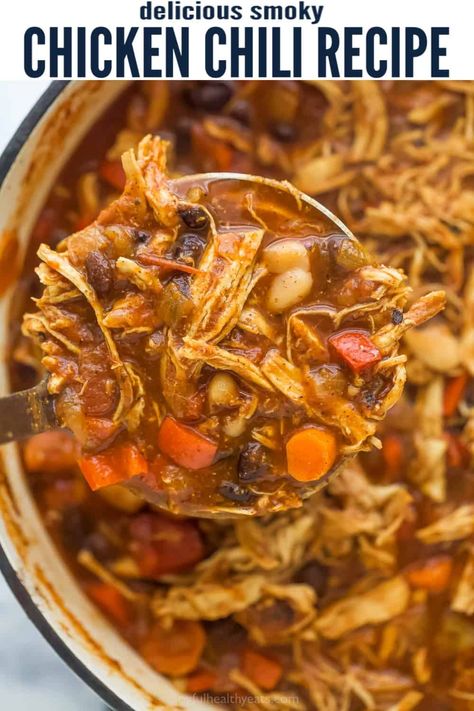 Chicken Chili With Vegetables, Smoked Chicken Chili, Chicken Thigh Chili, Chicken Chilli Recipes, Chili Recipe Chicken, Best Chicken Chili Recipe, Chipotle Chicken Chili, Chili Chicken Recipe, Unique Chili