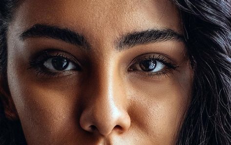 Asymmetrical eyes: Causes, treatments, and home remedies Makeup For Asymmetrical Eyes, Asymmetrical Eyes Exercises, Asymmetrical Eye Makeup, Makeup For Asymmetrical Face, Asymmetrical Eyes Makeup, Asymmetrical Face Aesthetic, Makeup For Uneven Eyes, How To Fix Asymmetrical Eyes, Unsymmetrical Eyes