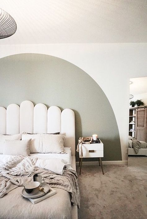 Get Pretty With A Painted Arch - 25 Home Renovations Ideas You Can Actually DIY - Lonny Popular Interior Design, Arched Headboard, Master Retreat, Dekorasi Kamar Tidur, Popular Decor, Bedroom Renovation, Headboard Designs, Bedroom Headboard, Decor Trends