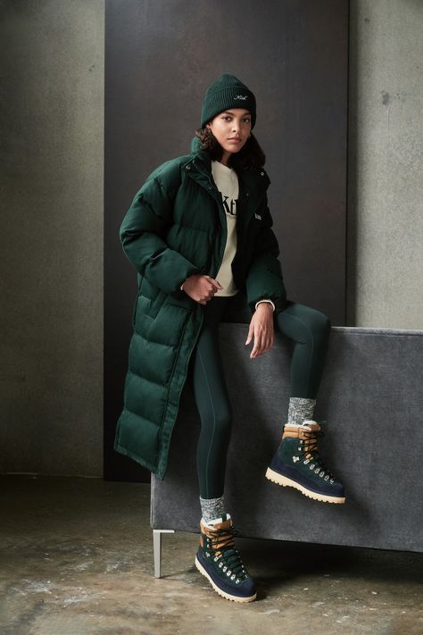 Sebastian Kim, Kith Women, Patchwork Coat, Ronnie Fieg, Ski Fashion, Menswear Fashion Show, Menswear Fashion, Women Outfits, New York Mets