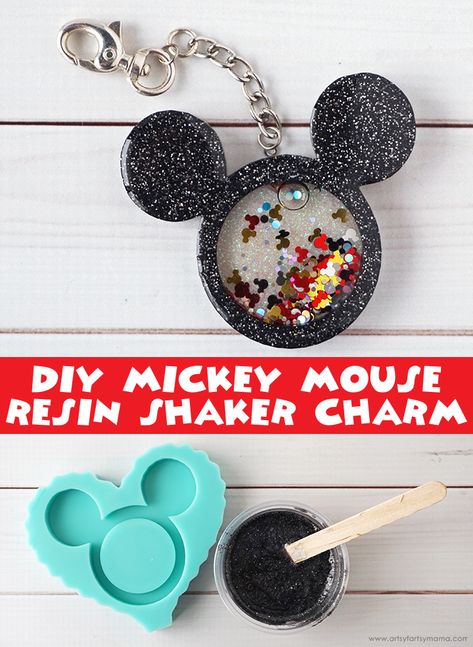 Mickey Mouse Resin Shaker Charm #resincrafts #disney #mickeymouse #disneycrafts #mickey #resin #keychain #diykeychain #disneyfan Diy Mickey Mouse, Mickey Mouse Crafts, Shaker Charm, Disney Diy Crafts, Epoxy Projects, Mouse Crafts, Diy Resin Projects, Resin Jewelry Diy, Resin Keychain