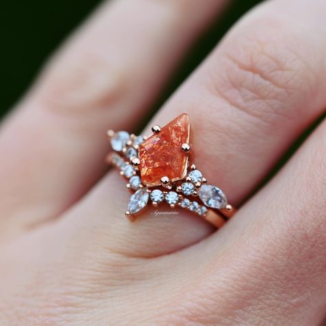 Skye Kite Natural Sunstone Ring Set 14K Rose Gold Vermeil - Etsy Sunstone Engagement Rings, Sunstone Wedding Ring, Sunstone Rings, Sunstone Engagement Ring, Human Tree, Sunstone Ring, Sunstone Jewelry, Ring Inspo, Vintage Style Engagement Rings