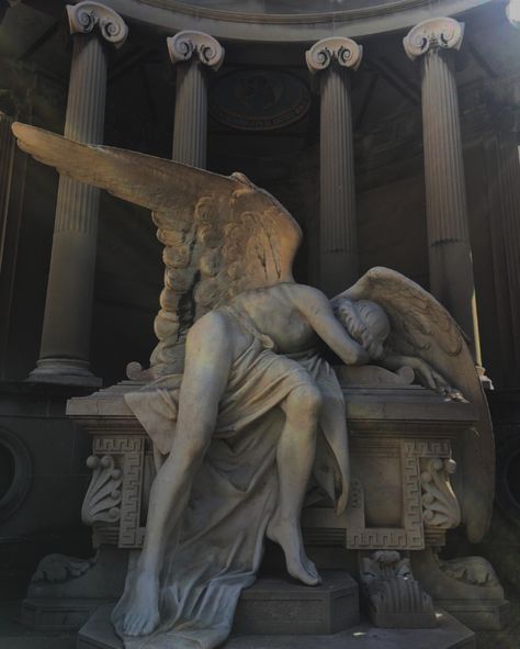 Angel Statues Sculpture, Women Angel, Colour Wallpaper, Wallpaper Women, Gothic Statue, Cemetery Statues, Anatomy Sculpture, Classic Sculpture, Greek Statues