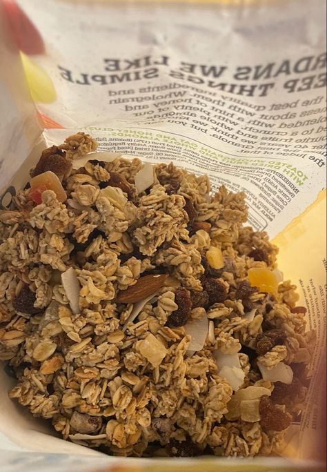 Granola Bar Aesthetic, Crunchy Granola Aesthetic, Salty Granola Aesthetic, Vivian Core, Salted Granola Aesthetic, Crunchy Aesthetic, Granola Core, Granola Life, Salted Granola