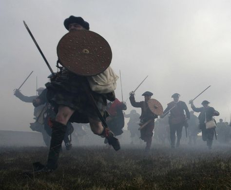 New insights into the Battle of Culloden are set to be revealed in a series of special events being held to mark the 275th anniversary of the historic clash. Bonnie Prince Charlie, Uk Holiday, Dragonfly In Amber, Last Battle, Uk History, Trip To London, Outlander Tv, Scotland Uk, Scottish Clans