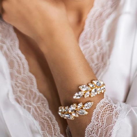 Bridal Hand Jewelry, Wedding Cuff Bracelet, Open Bracelet, Wedding Cuff, Hand Jewelry, Bracelet Bangle, Bracelet For Women, Diamond Bracelet, Diamond Earrings