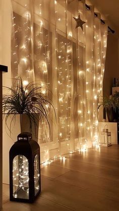 Budget Living, Living Room Ideas Farmhouse, Living Room On A Budget, Cute Bedroom Decor, Cozy Room Decor, Christmas Room, Curtain Lights, Room Makeover Inspiration, Christmas Window