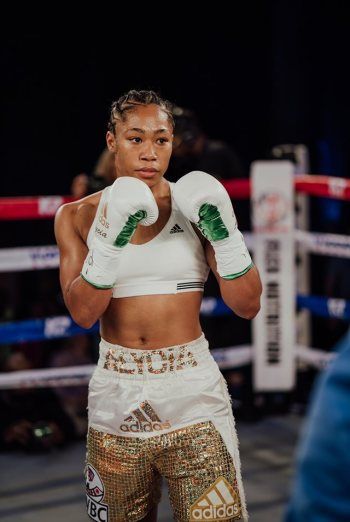 Female Boxing Aesthetic, Dambe Boxing, Boxing Women Photography, Woman Boxing Photography, Woman Boxer Boxing, Boxer Aesthetic, Public Relations, How To Apply