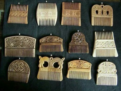 Viking Fashion, Viking Life, Viking Hair, Viking Culture, Kampot, Wooden Comb, Tablet Weaving, Viking History, Norse Vikings