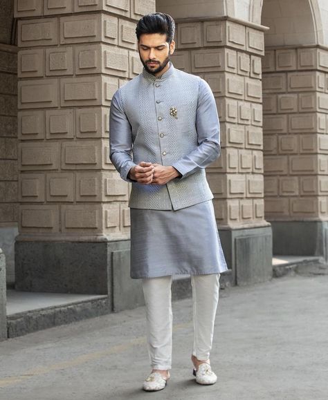 Men Koti Kurta, Kurta Pajama Set For Men, Kurta Nehru Jacket Men, Koti Style Kurti For Men, Sadri Kurta For Men, Koti Kurta For Men, Roka Outfits, Kurta Koti, Wedding Suits Men Grey