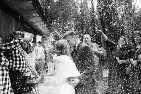 Snow Send Off, Fake Snow Wedding, Send Off Ideas, Snow Wedding, Wedding Send Off, Fake Snow, Snow Pictures, Snow Photography, Wedding Exits