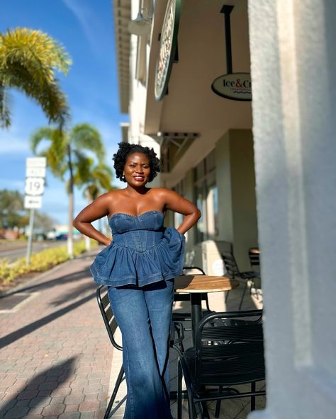 Denim on denim, aka the classic Canadian Tuxedo, will forever be a thing! Peplum denim top pairs perfectly with wide-leg jeans = the kind of retro vibe I just can’t resist. #denimondenim #floridagirl Peplum Top Outfits, Canadian Tuxedo, Denim On Denim, Florida Girl, Retro Vibe, Fashion Styles, Denim Top, A Thing, Wide Leg Jeans