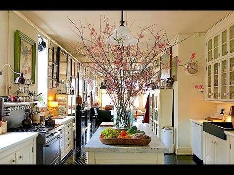 Nantucket House, Christmas In Connecticut, Nyc Loft, Roman And Williams, Historic Home, Black & White, House Inspo, Latest Video, Dream Kitchen