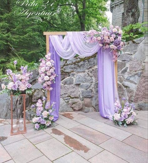 Lavender Theme Wedding Decor, Dusty Blue And Lavender Wedding Decorations, Sparkly Wedding Centerpieces, Lilac Xv Decor, Wedding Chapel Decorations Alter, Wedding Backdrop Purple, Beige And Lavender Wedding, Lavender And Gold Centerpieces, Lavender Backyard Wedding