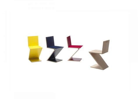 Cassina 280 Zig Zag Chair | Product Library | est living Zig Zag Chair, Saarinen Table, 70s Interior, Vitra Design Museum, Solid Wood Chairs, Iconic Chairs, Van Gogh Museum, Josef Albers, Iconic Furniture