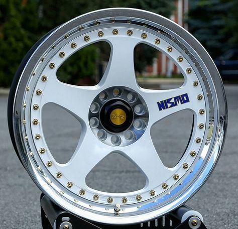 Jdm Rims, Bbs Rims, Jdm Wheels, Jdm Parts, Sports Car Wallpaper, Car Shoe, Car Wheels Rims, Rims And Tires, Rims For Cars