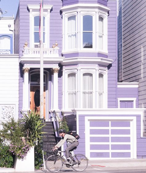 Purple And White House Exterior, Purple House Exterior Lavender, Purple Color House Exterior, Danish Pastel House Exterior, Lilac Exterior House Paint, Light Purple House Exterior, Lavender Exterior House Color, Lavender House Exterior, Purple Exterior House Colors