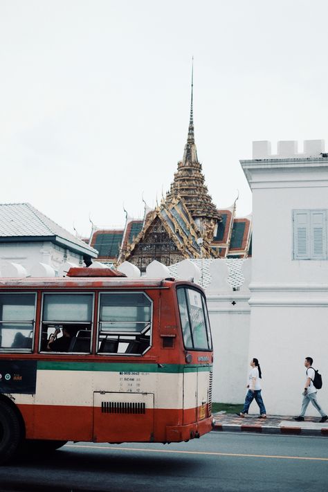 Thailand Street, Thailand Wallpaper, Picture Wall Bedroom, Missing Home, Grand Palace, 500 Days Of Summer, Bangkok Travel, Free Overlays, Thailand Bangkok