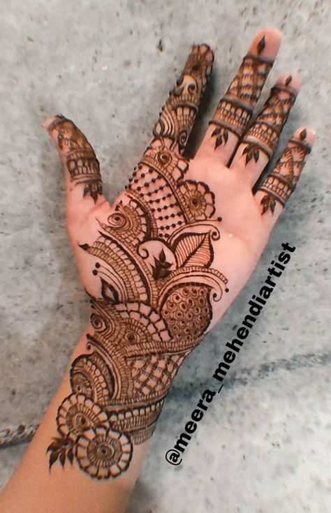 Bel Mendhi Design, Bel Mahendi Designs, Mehendi Belt Designs, Bel Mehndi Designs Front Hand Simple, Bel Mehendi Designs, Mehendi Bel, Mehandi Bel Design, Arebic Mahendi Designs Latest Back Hand, Arbic Mendhi Design