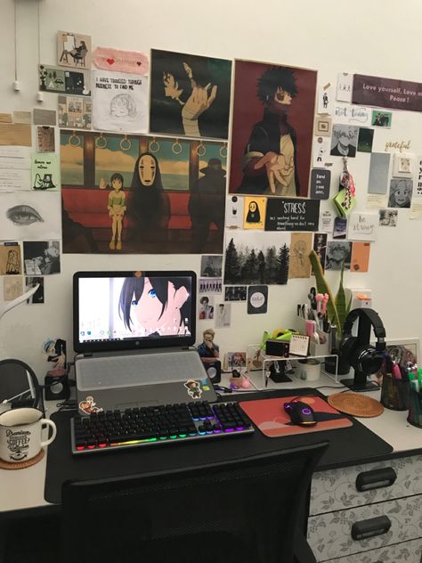 Desk decor, #studydesk , wall poster, anime desk 💜 Anime Wall Room Ideas, Desk Wall Deco, Anime Posters Wall Room Ideas, Desk Poster Wall, Study Room Wall Decor Ideas, Anime Desk Decor Ideas, Room Inspo Grunge Anime, Anime Posters Room Decor Ideas, Wall Poster Ideas Bedroom