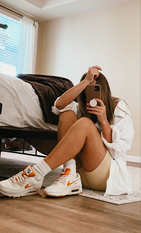 Outfits With Airmax 90 Women, Nike Air Max Orange, Air Max 90s Outfit Women, Air Max 90 Futura Outfits, Women Air Max Outfit, Nike Airmax 90s Outfit, Women’s Nike Air Max Outfit, Nike Air Max Outfits For Women, Nike 90 Air Max 90